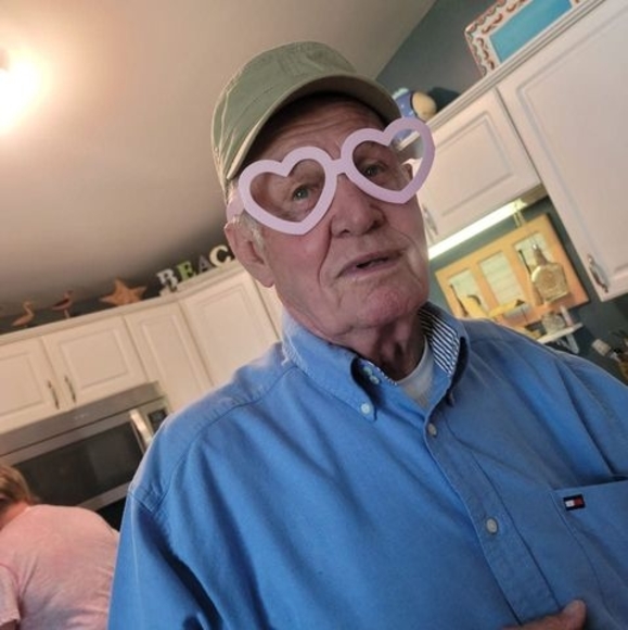 Meet your Posher, Trina - Picture 1 of 1